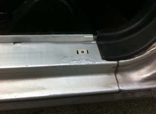 2012y09m03d_023107906.jpg
